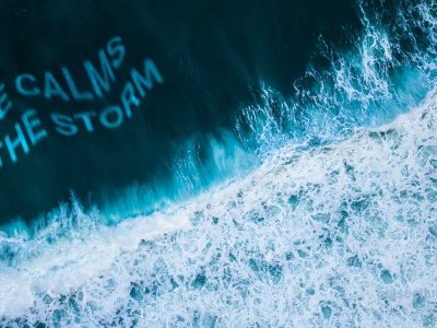 hecalmsthestorm_wallpaper_laptop.png